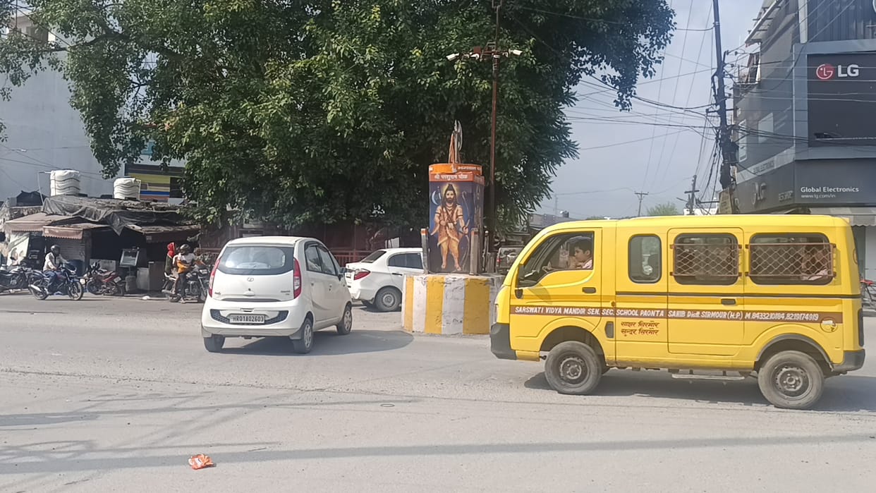 bagran parsuram chowk in ponta maintaince issue