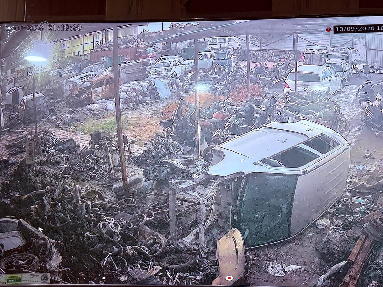 No record found for the scrapping of vehicles; accused of tax evasion amounting