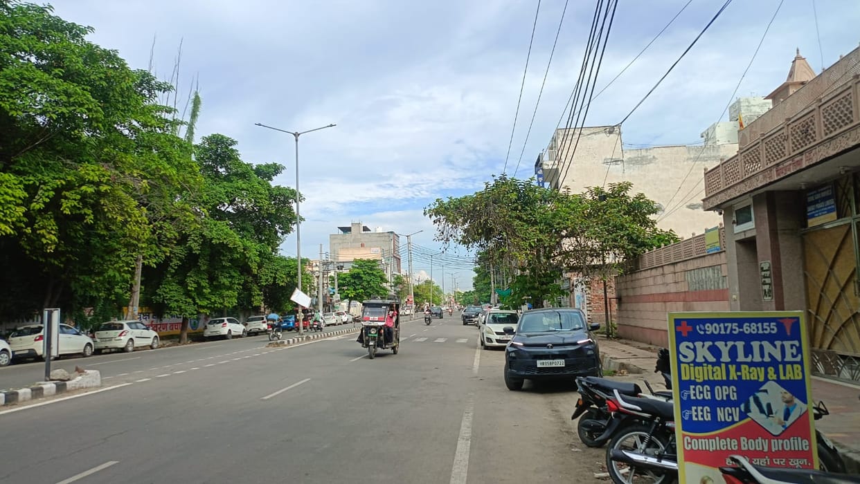 The weather was pleasant in the morning, but humidity became bothersome again after midday.