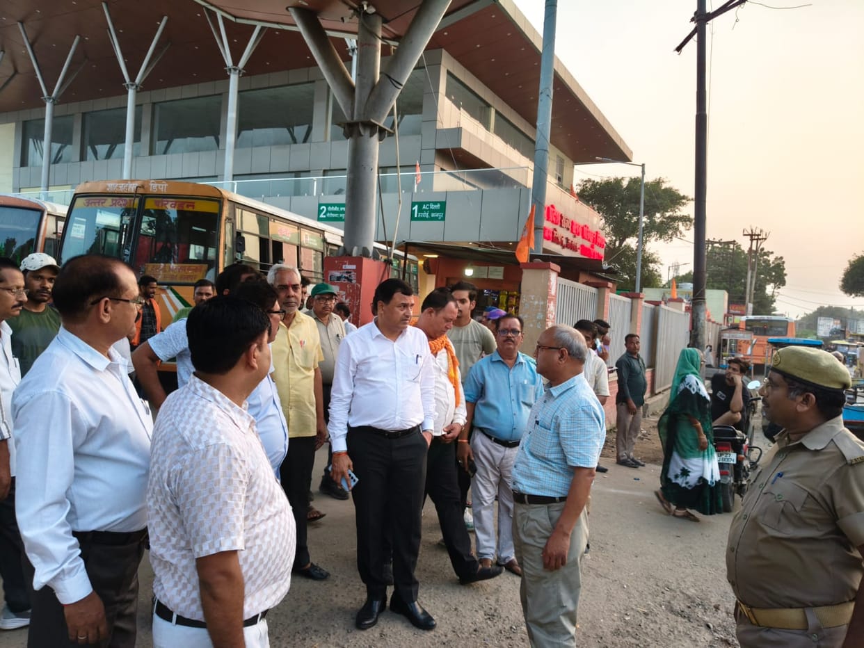 Roadways Additional Managing Director inspected the bus station.