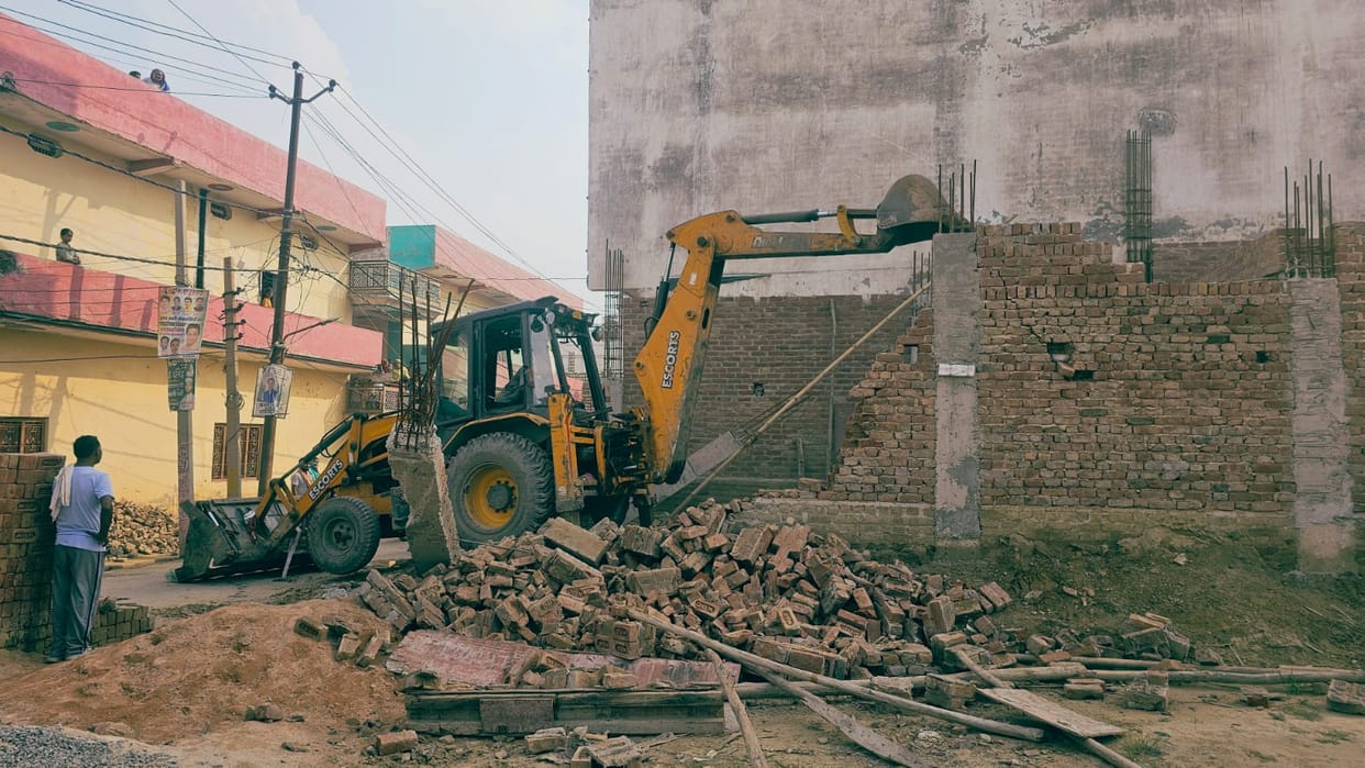 Under-construction house of history-sheeter Haji Salman's brother-in-law demolished; it was built on encroached graveyard land.