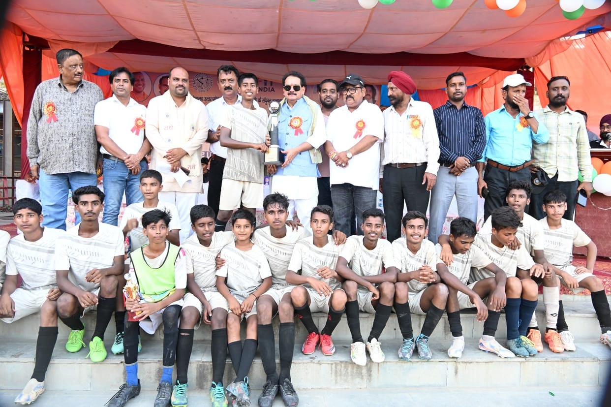 Azamgarh wins Sub-Junior Football League title by defeating Lucknow.