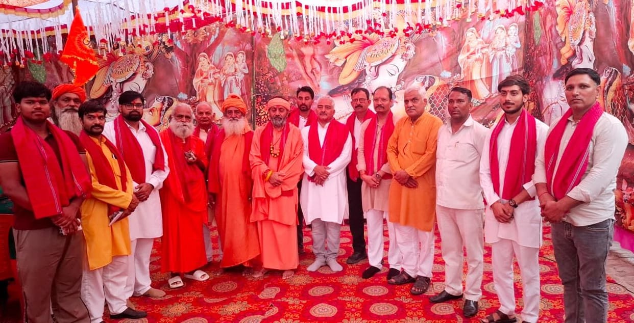 Embodying the ideals of Lord Shri Ram is true devotion: Radheshyam.