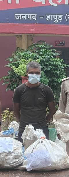 बहादुरगढ़ पुलिस ने गिरफ्तार किया कबाड़ी की दुकान में चोरी का आरोपी। स्रोत पुलिस