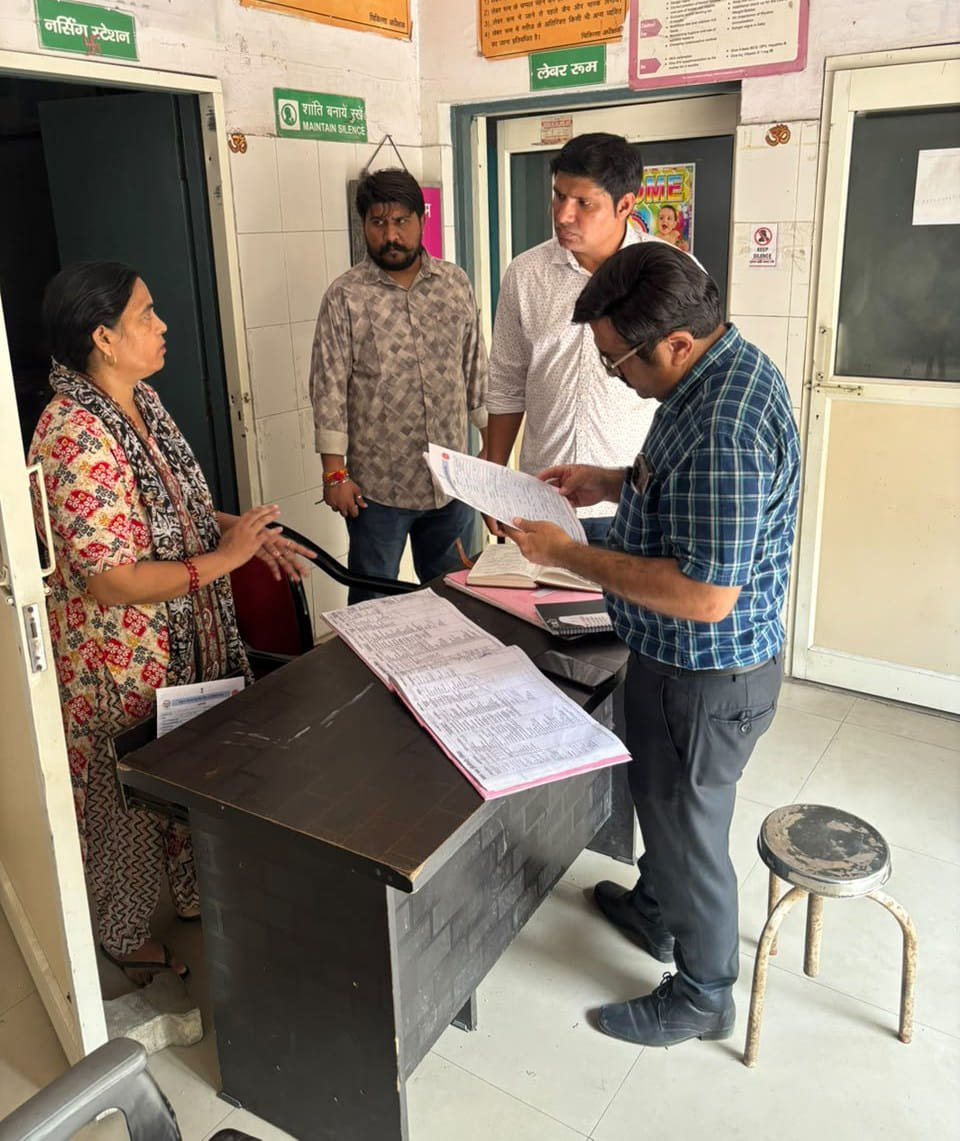 CMO inspected the Buxar PHC and took stock of the arrangements.
