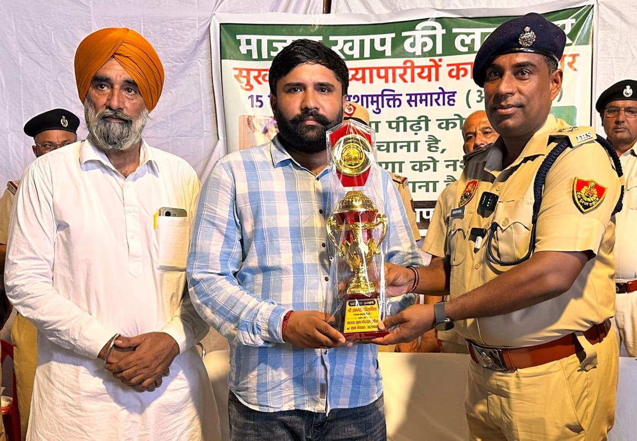 Amandeep Pilania honored for donating blood for the 30th time