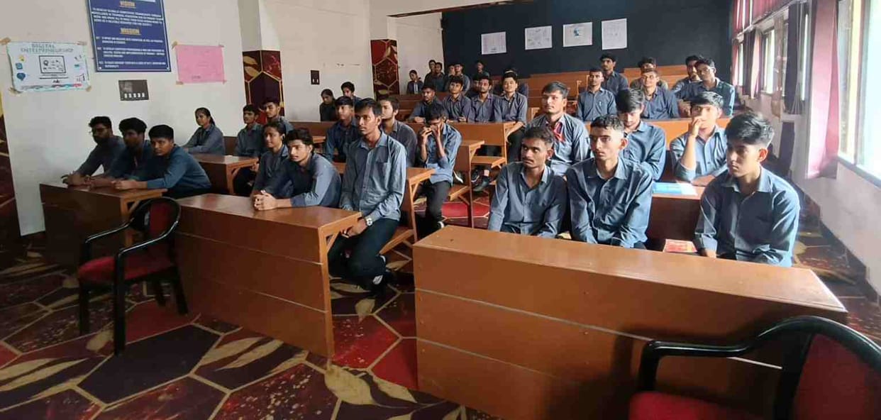 Chemical Engineering team secures first place in Engineers' Day quiz.