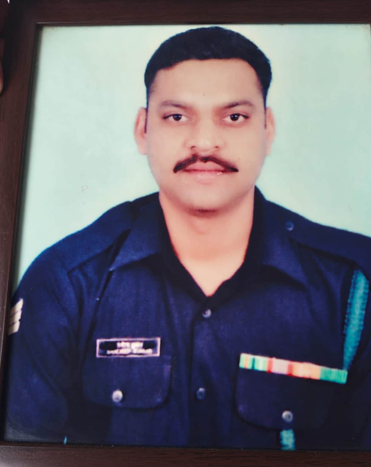 Army soldier dies of heart attack while on duty.