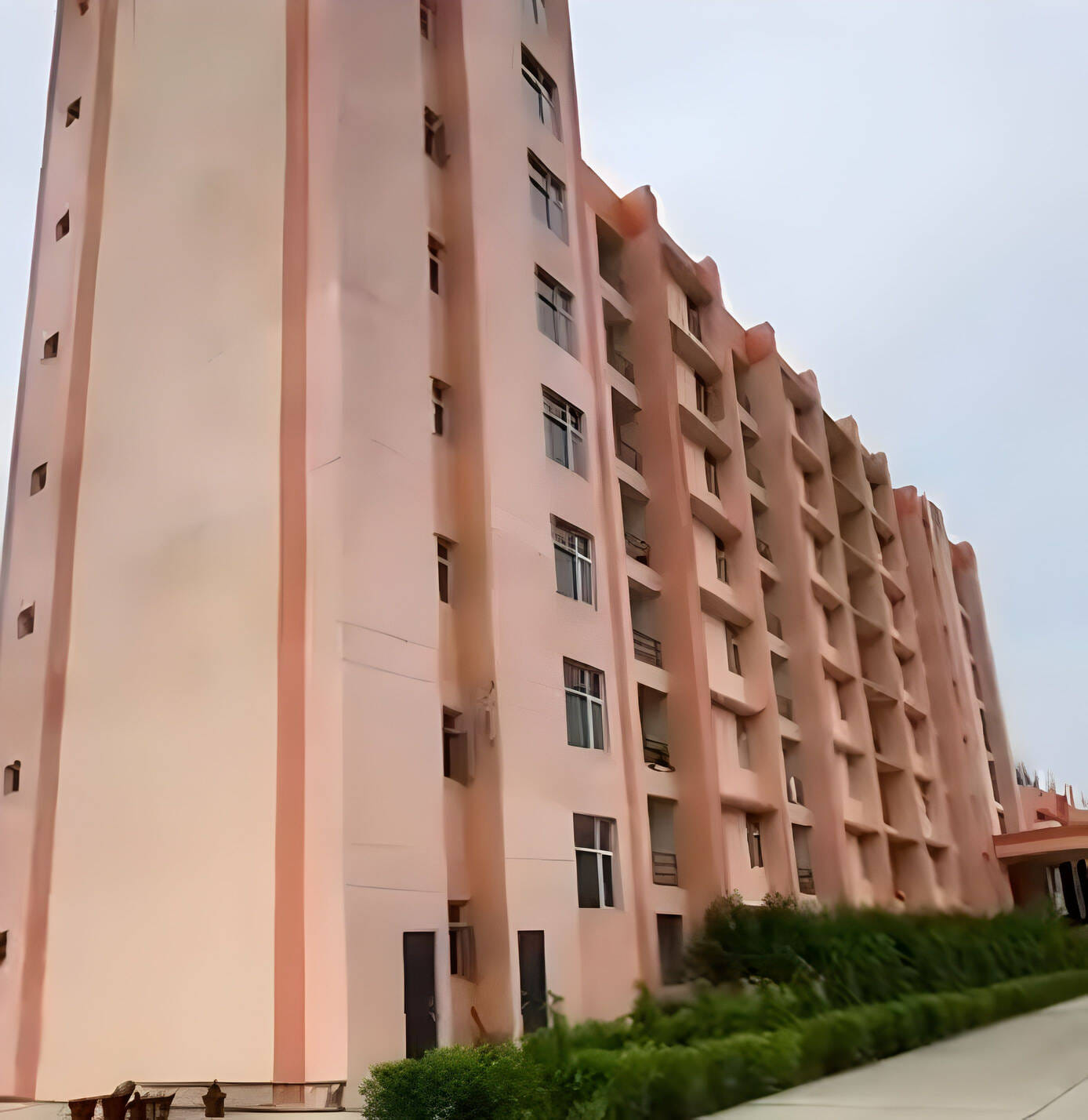 इंदिरा गांधी विश्वविद्यालय में बना छात्रावास। संवाद