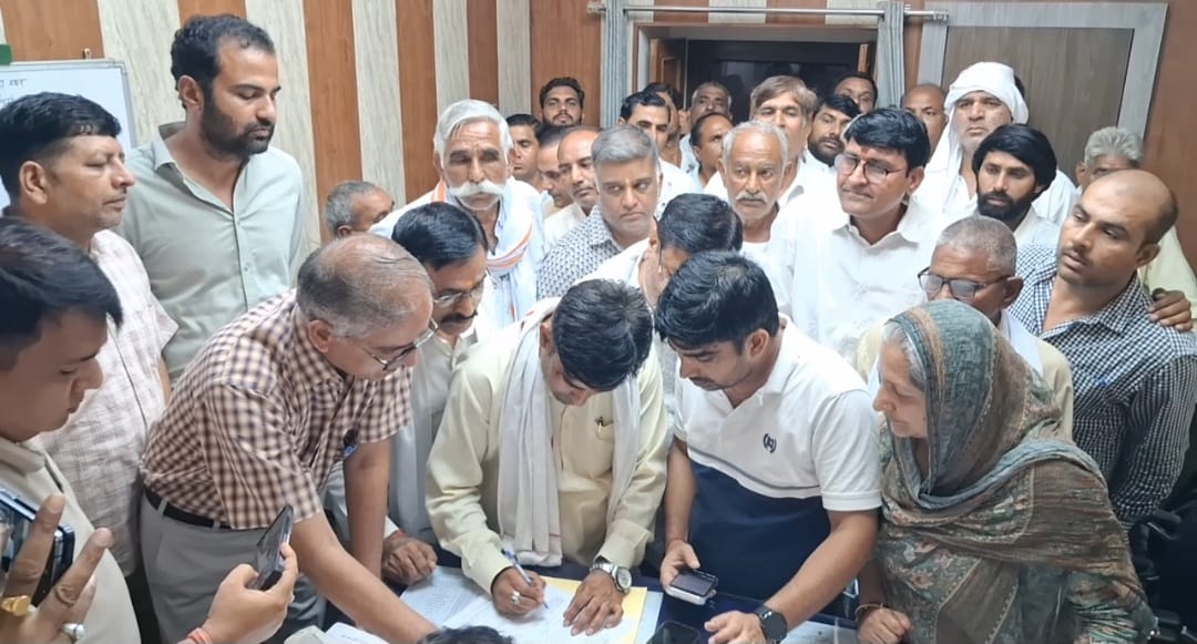 Kotputli Civic Polls: Congress Backs Ramesh Payla, BJP Rebel Mahendra Saini Extends Support