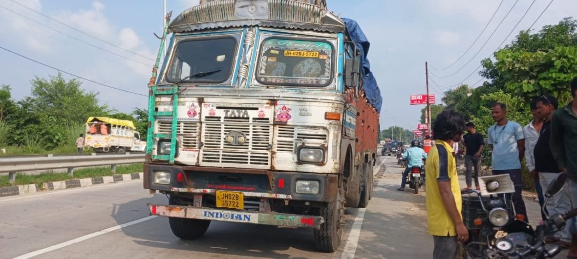 Elderly patient dies after being hit by a truck.