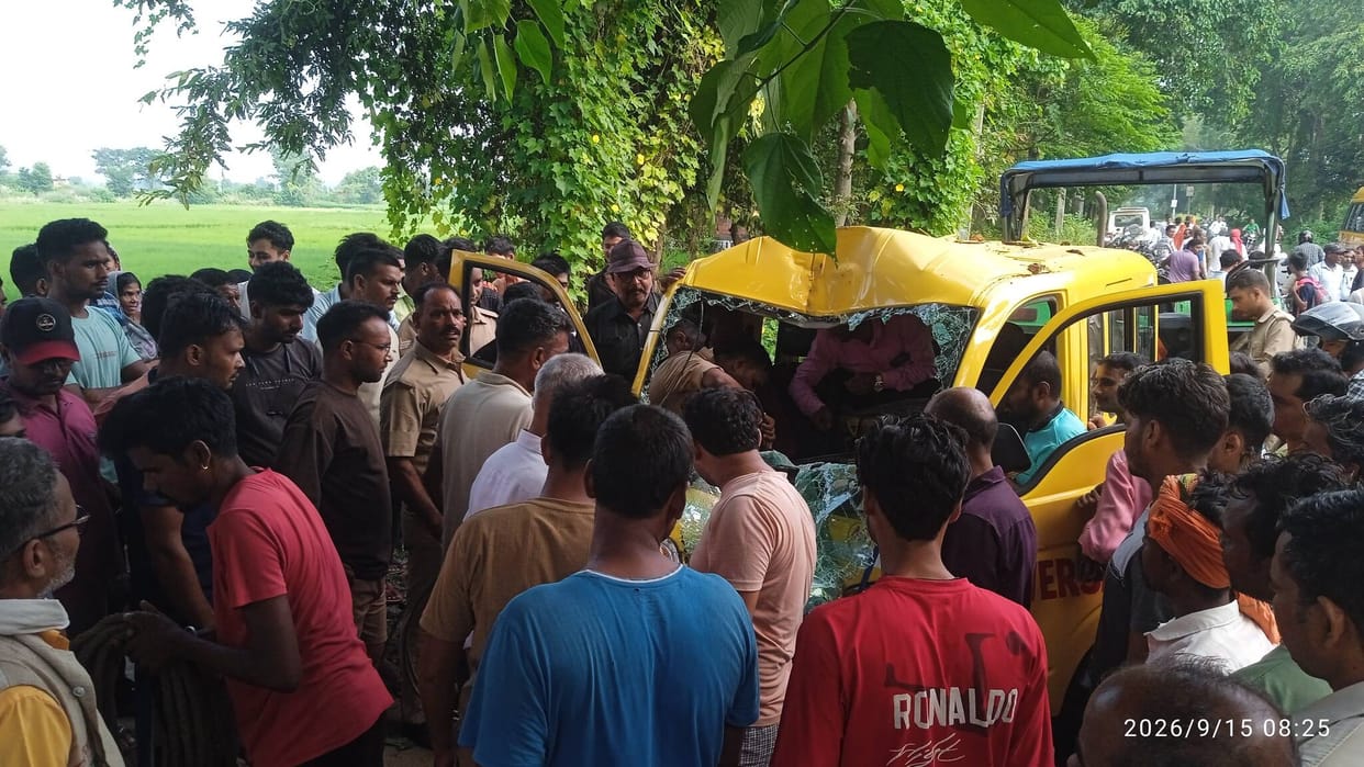 Out-of-control school van crashes into a tree; three children injured, chaos and screaming ensue.