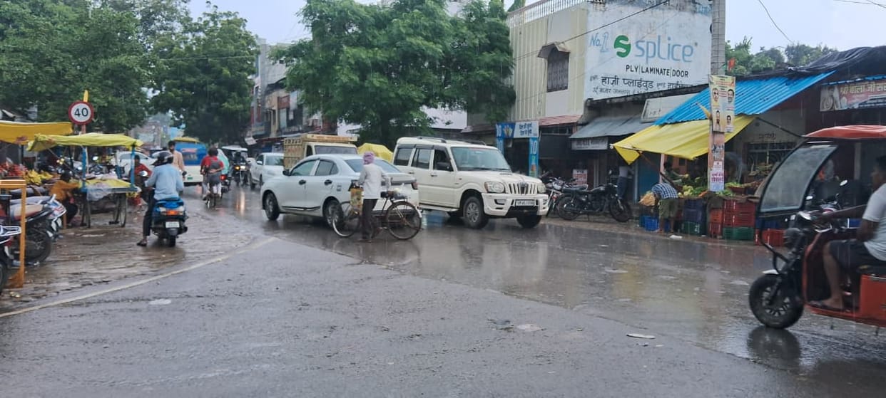 Rain occurred in Akbarpur and Jalalpur