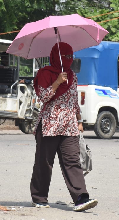 Temperatures to rise and humidity to increase in the capital over the next two days.