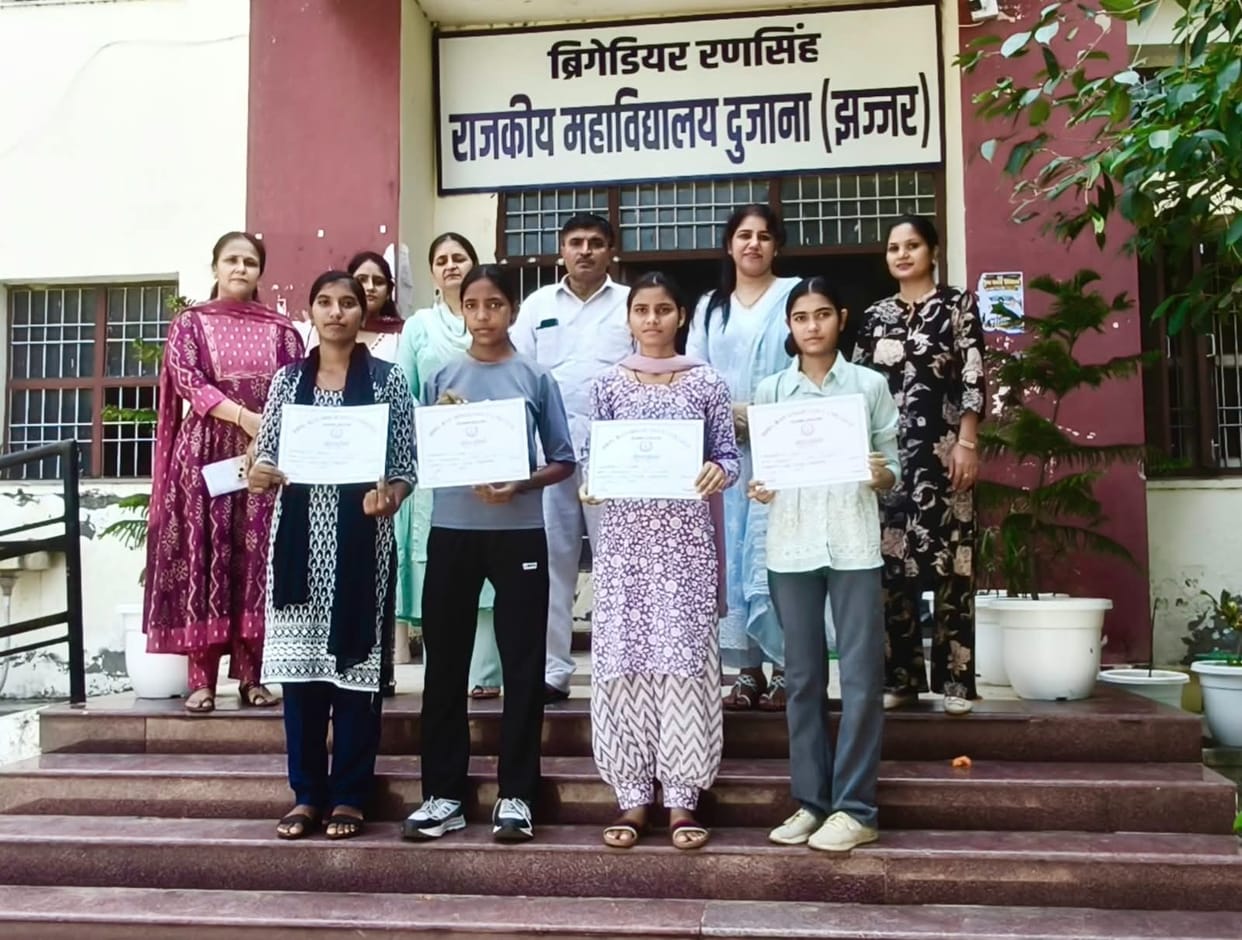 Rakhi secured the first position in the essay writing
