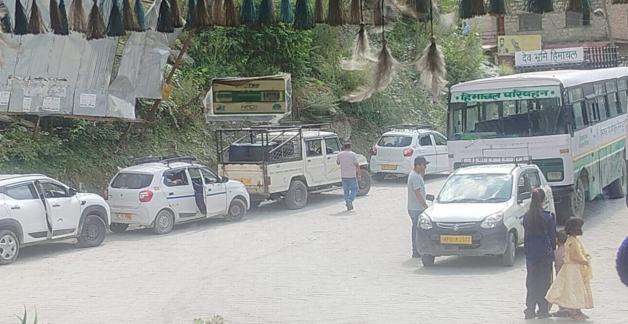 Banjar Bus Stand Turns into Taxi Stand; Landslide Risk Looms