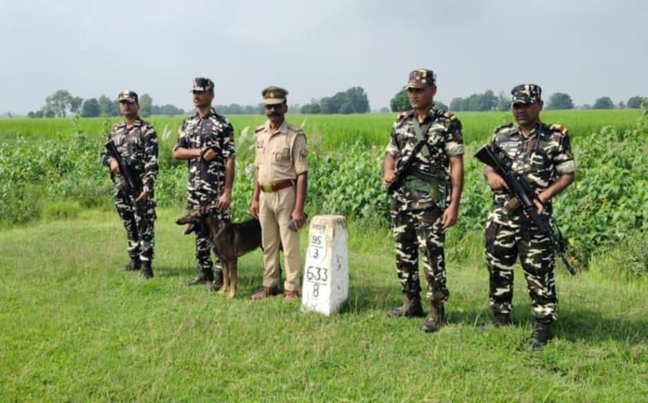 SSB and police inspected security in the 'No Man's Land'.