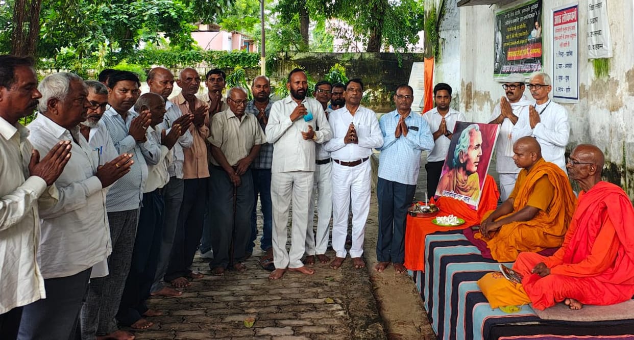 Donation of three Buddha statues on the birth anniversary of Anagarika Dhammapala