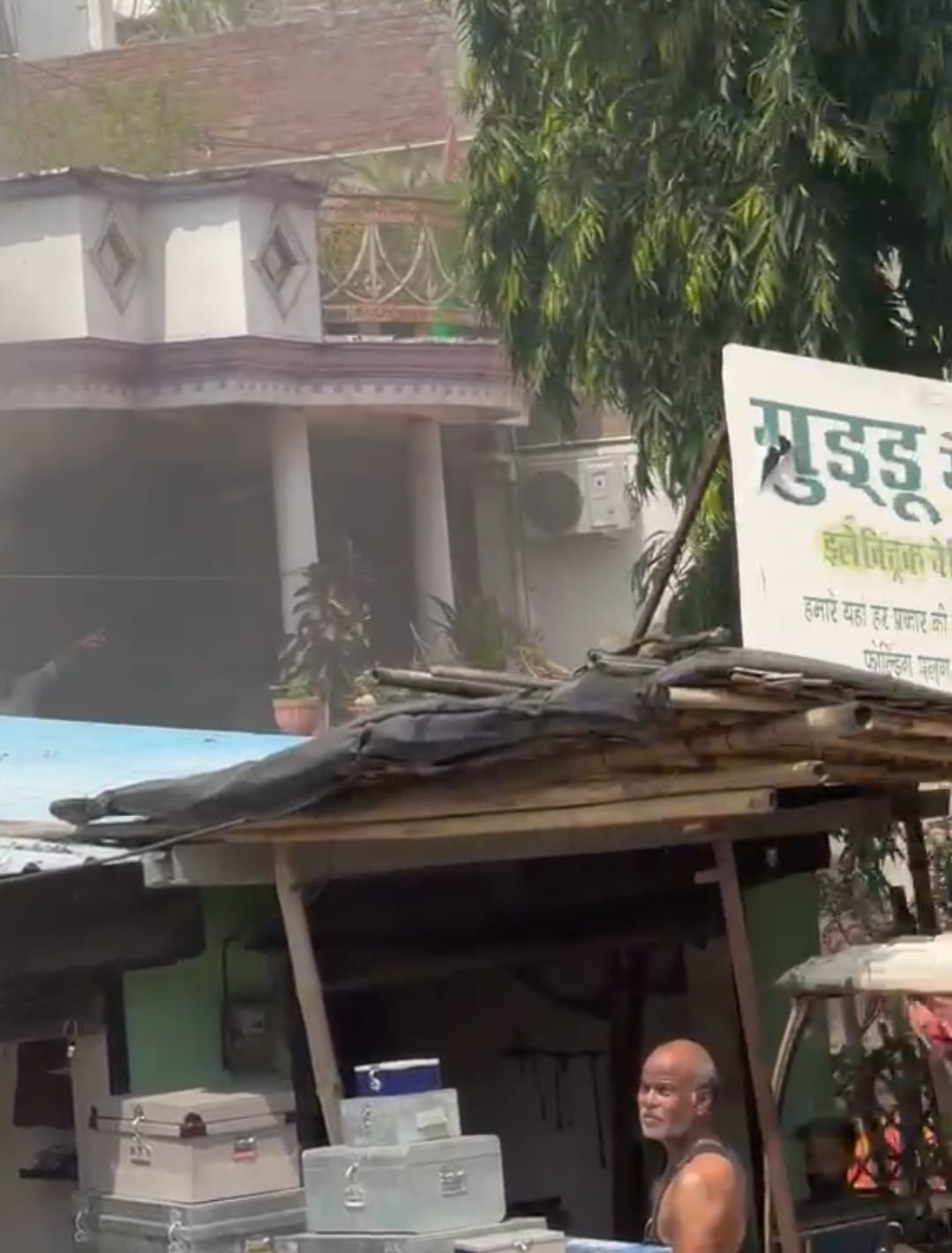 A short circuit in the inverter caused a fire in the house, burning household items