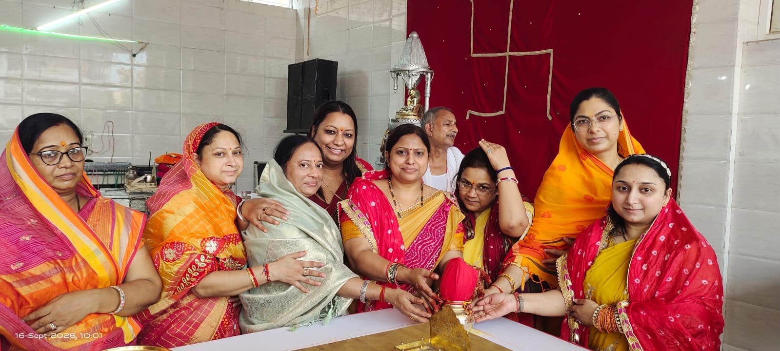 फोटो : सोनीपत की गुड़ मंडी स्थित श्री शांतिनाथ दिगंबर जैन मंदिर में दस लक्षण महापर्व के शुभारंभ