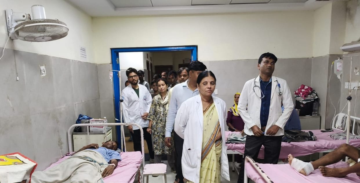 Only one attendant should be allowed to accompany a patient; they should not sit on the bed