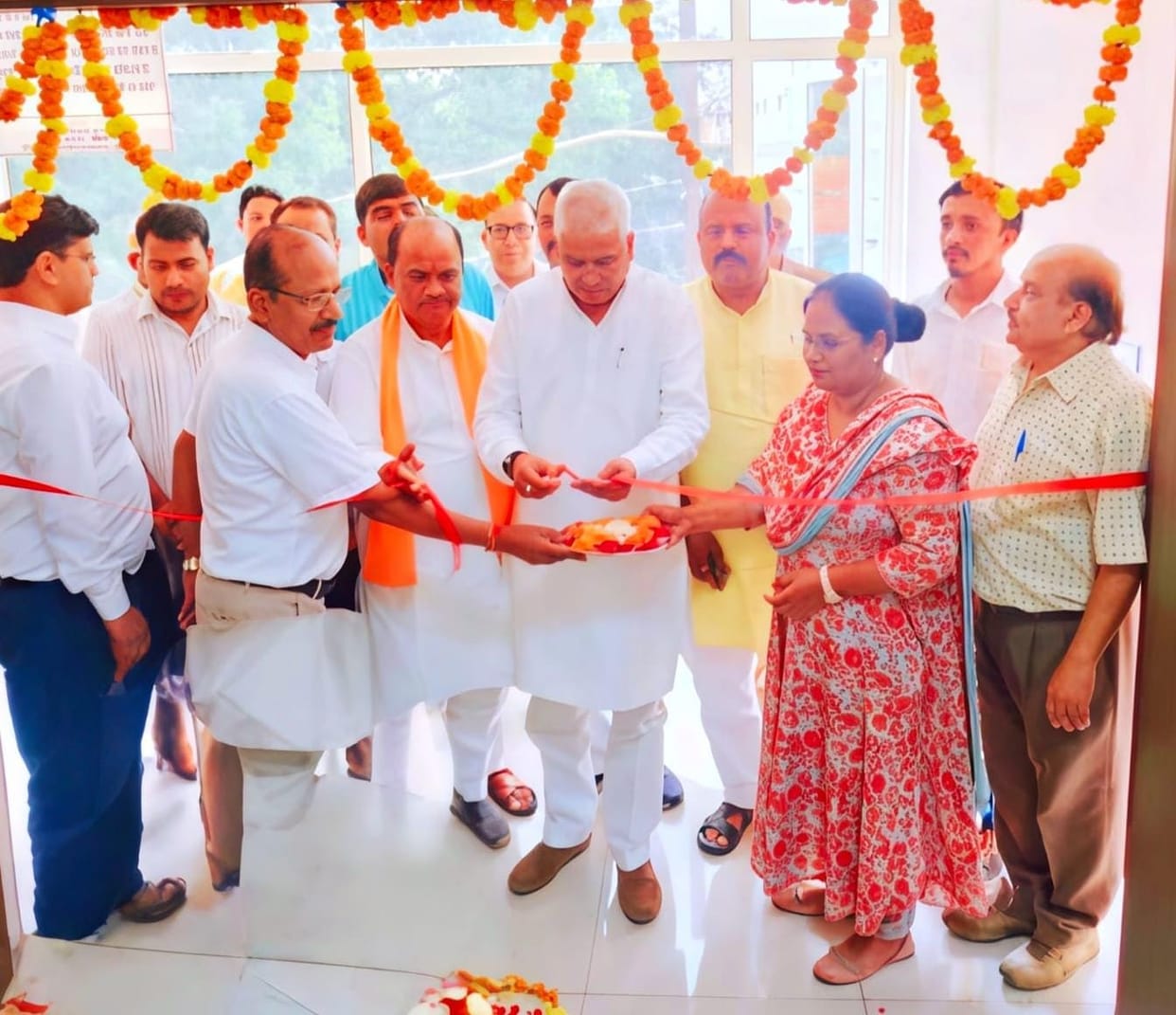 Blood bank shifted to new building; inauguration held.