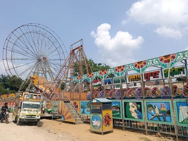 NOC hurdle stalls operation of amusement rides