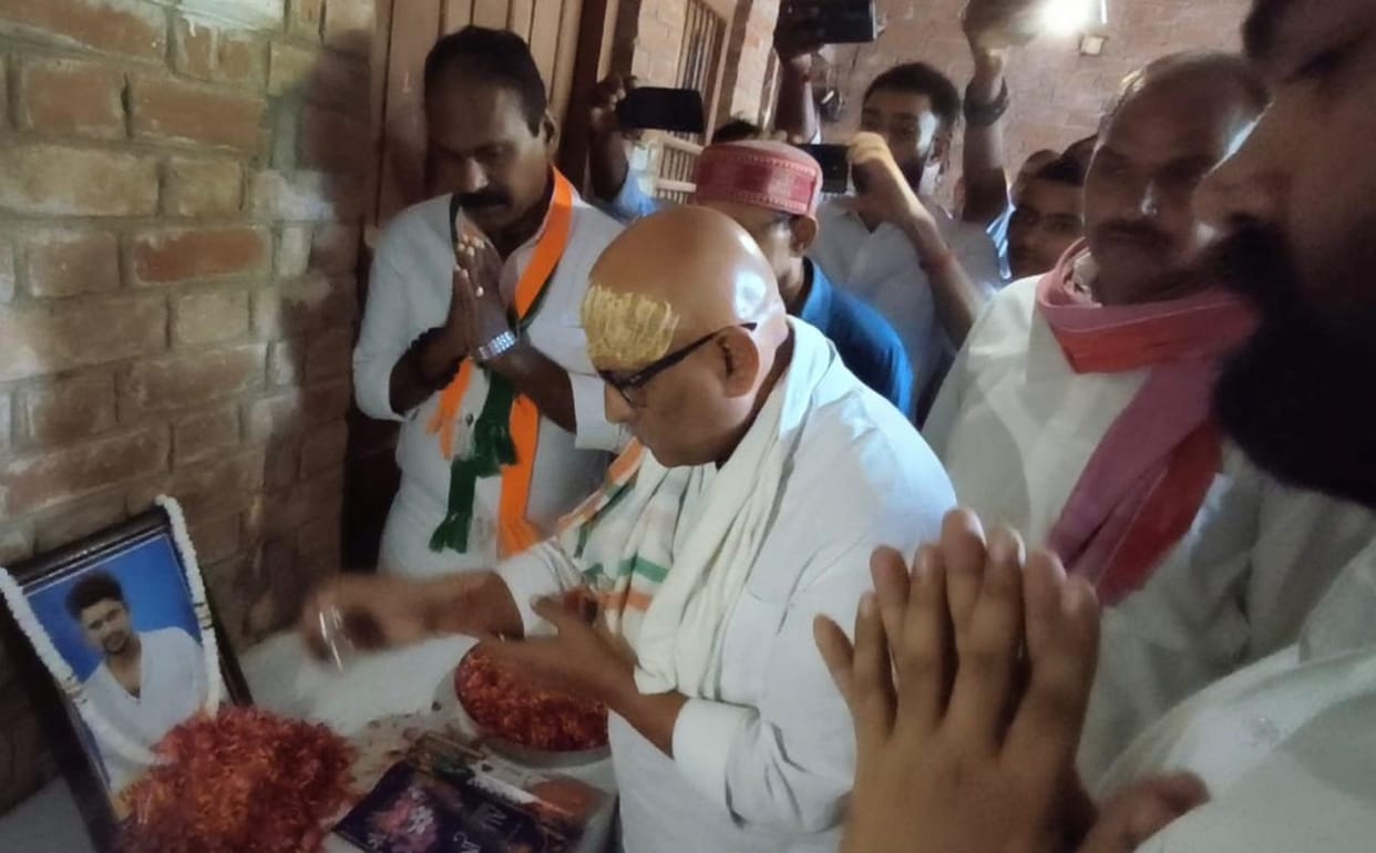 Ajay Rai met with Vishal Yadav's family, assured them of standing together in the fight for justice