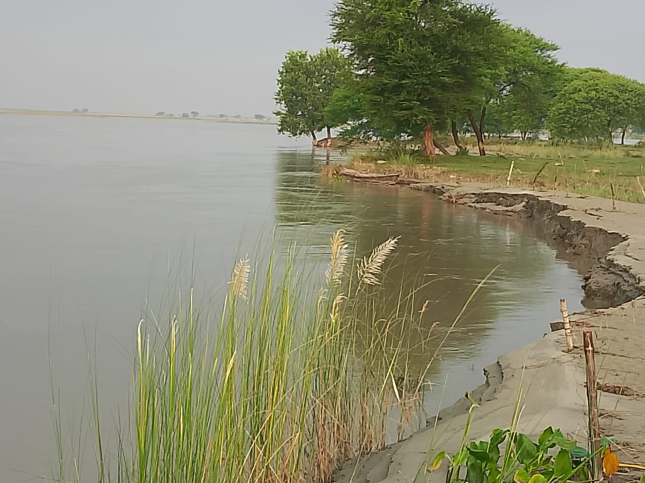 Then the Saryu began to rise; pressure from the river mounted on the embankments.