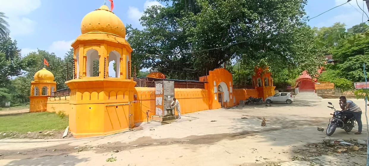 No leopard pugmarks found; devotees hesitant to visit the temple.
