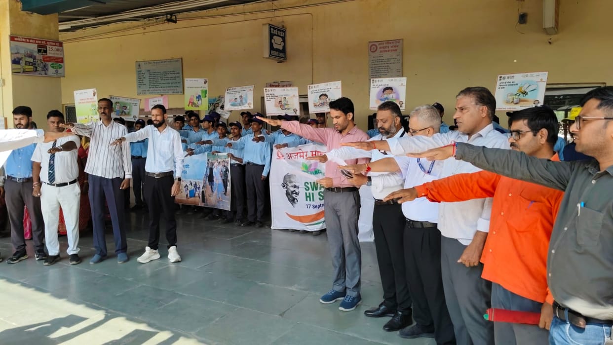 Railway employees took a cleanliness pledge at various railway stations, including Abu Road.