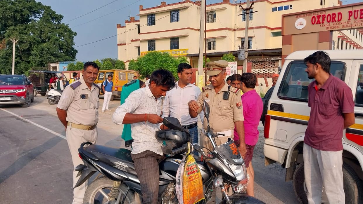 Action was taken through a special drive, and seven vehicles were seized.