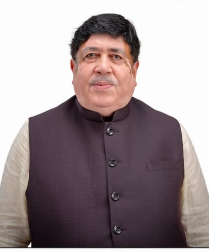 दिलीप संघानी।
