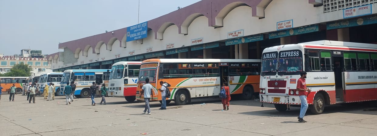 18 personnel are needed at the Cantonment bus stand, yet only one stand in-charge is deployed.