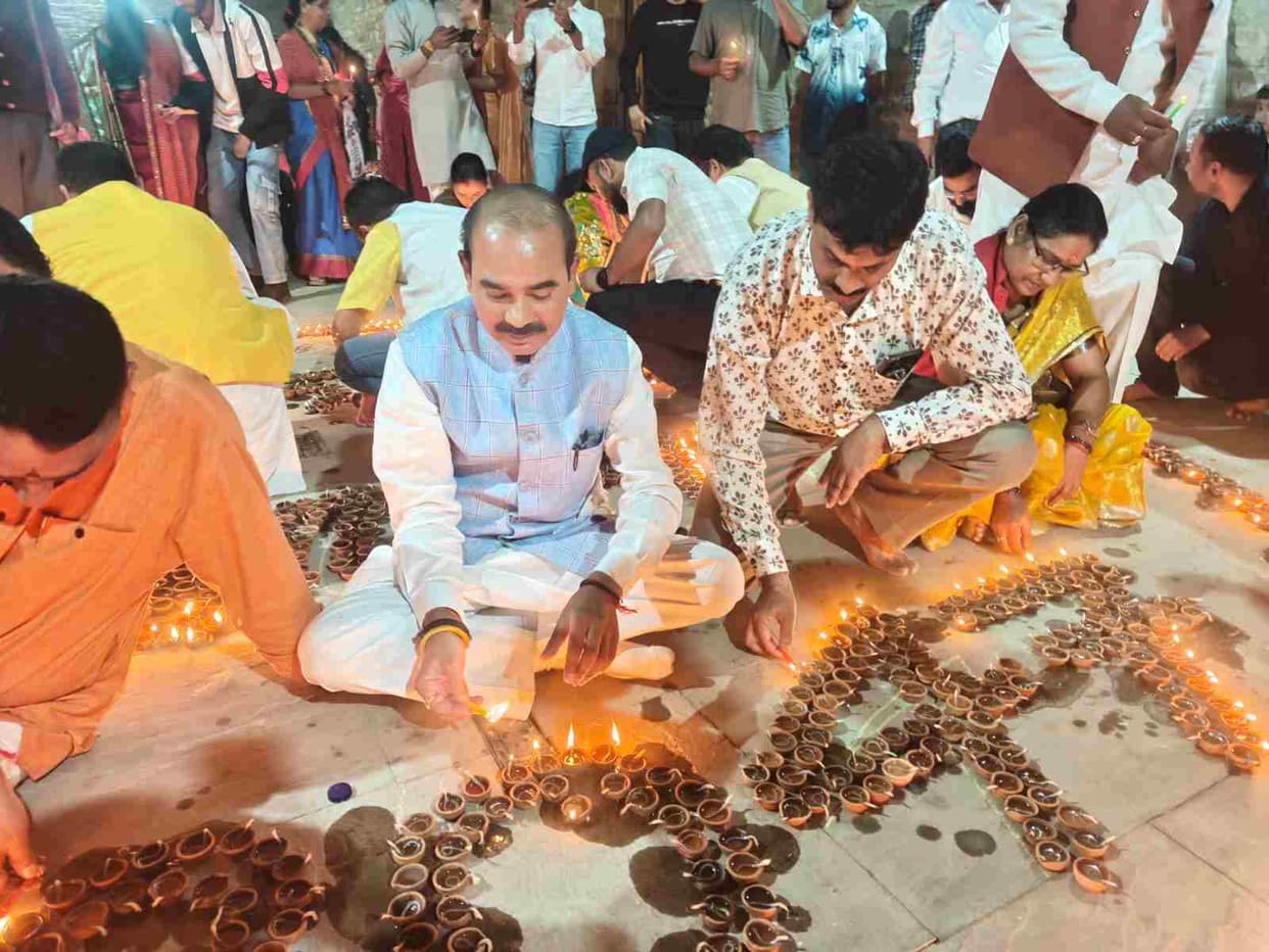 PM's birthday celebrated by lighting the 'Lamp of Blessings'