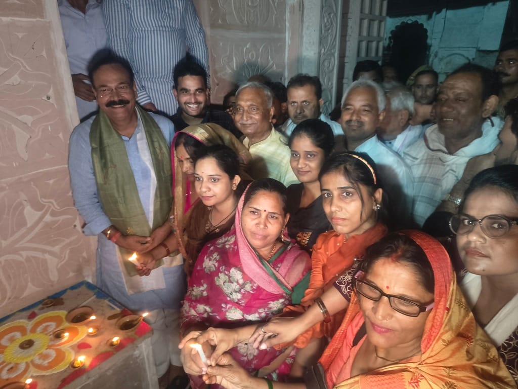 Spirit of service and dedication witnessed on the Prime Minister's birthday.