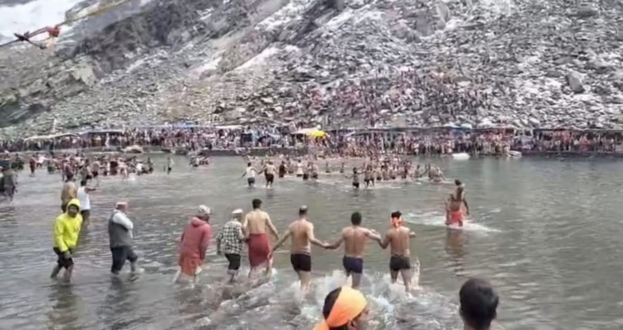 The name of Shiva resonated all night long in the shadow of Kailash; a holy dip of faith on Radhashtami.