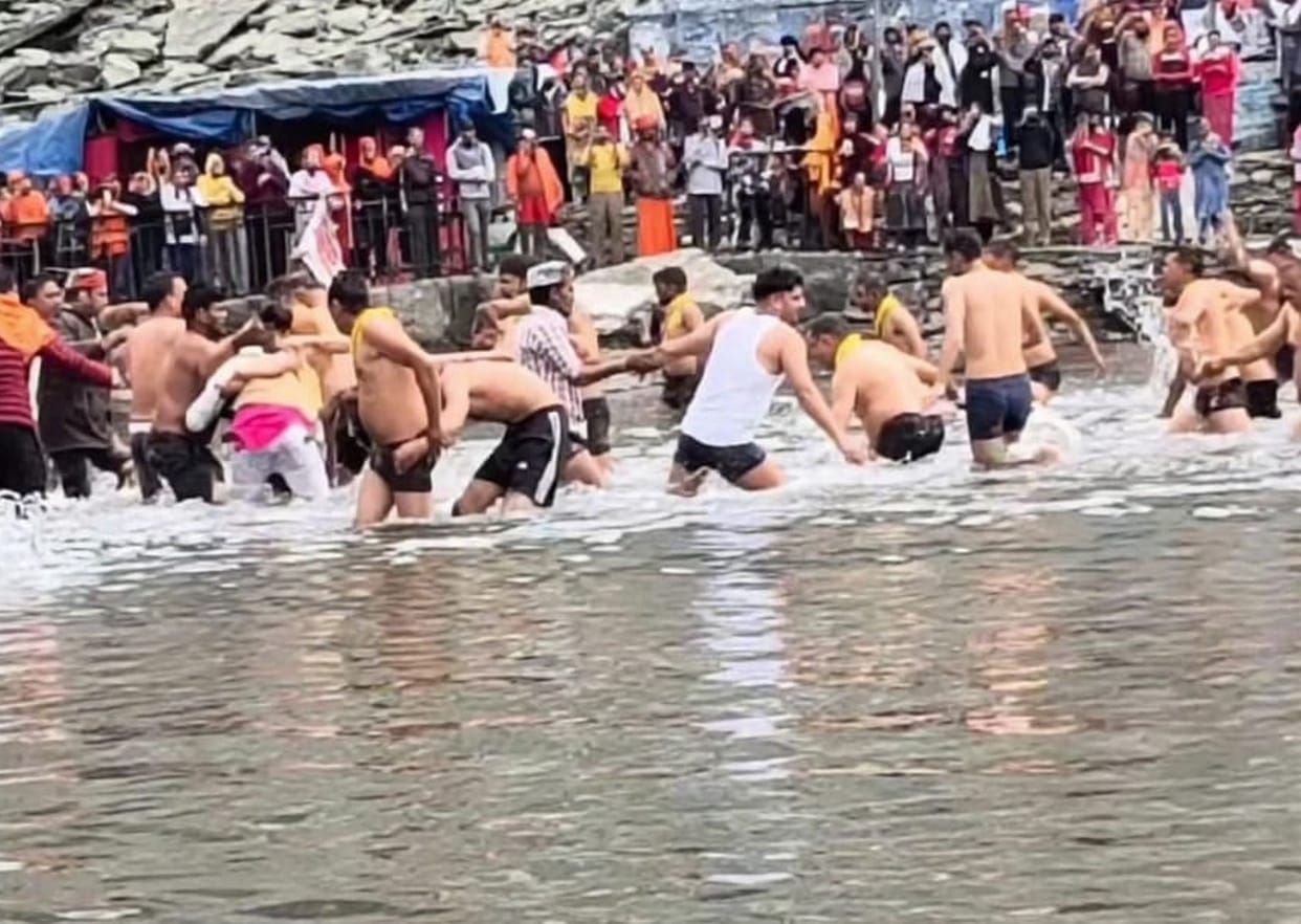 The *Chhari* (ceremonial mace) of the Dashnami Akhara has become a witness to the tradition of Dal Lake.