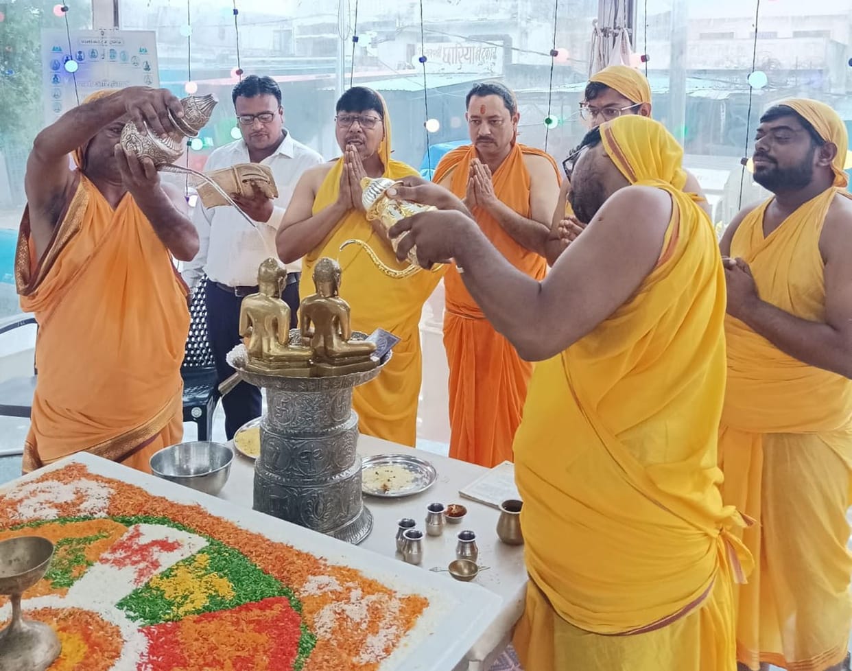 Dashalakshan Parva: Worship and rituals dedicated to 'Uttam Mardav Dharma'