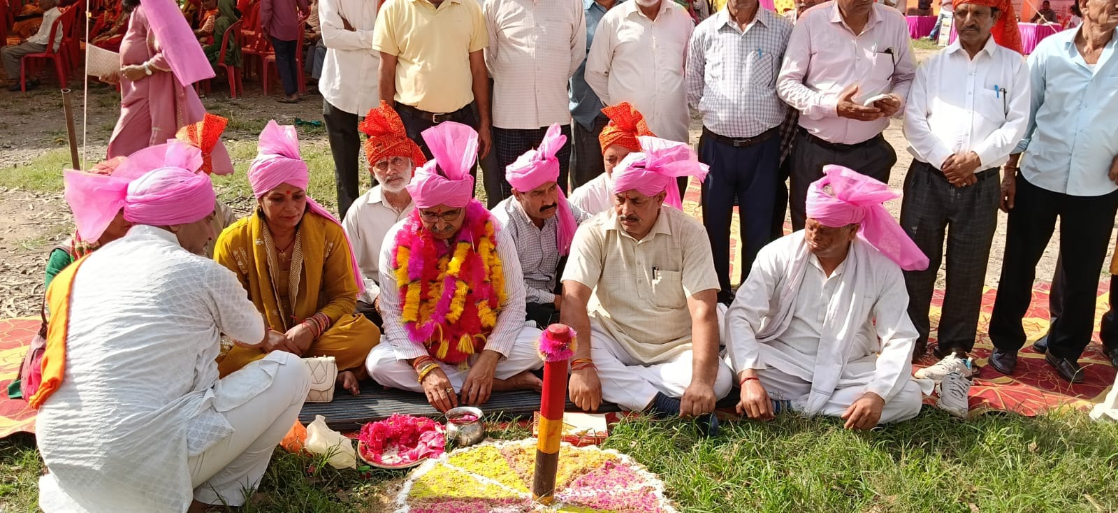 जिला स्तरीय सायर मेले का शुभारंभ करते विधायक रणधीर शर्मा। स्रोत: आयोजक