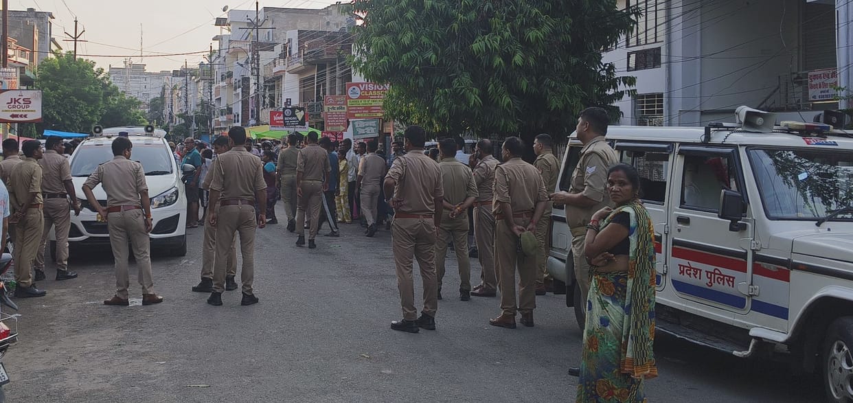 Tailor injured in scissors attack dies, police force deployed in the area