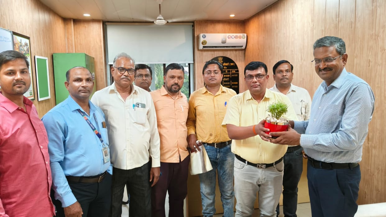 railwaymen issue raised