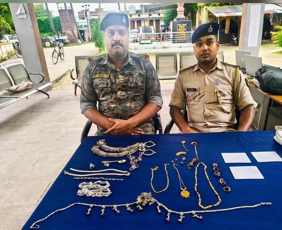 Bihar News: Woman's social media appeal or fear aurangabad bihar police thieves returned 20 lakh jewelry