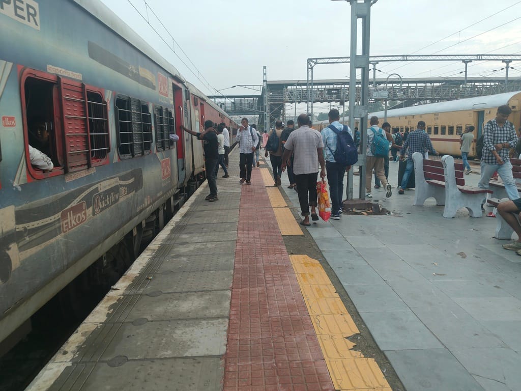 A special unreserved train will run between Rewari and Ringas on the 21st and 22nd.