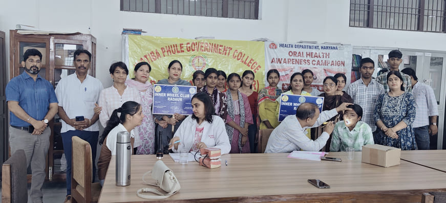 The teeth of 100 students were examined at the camp