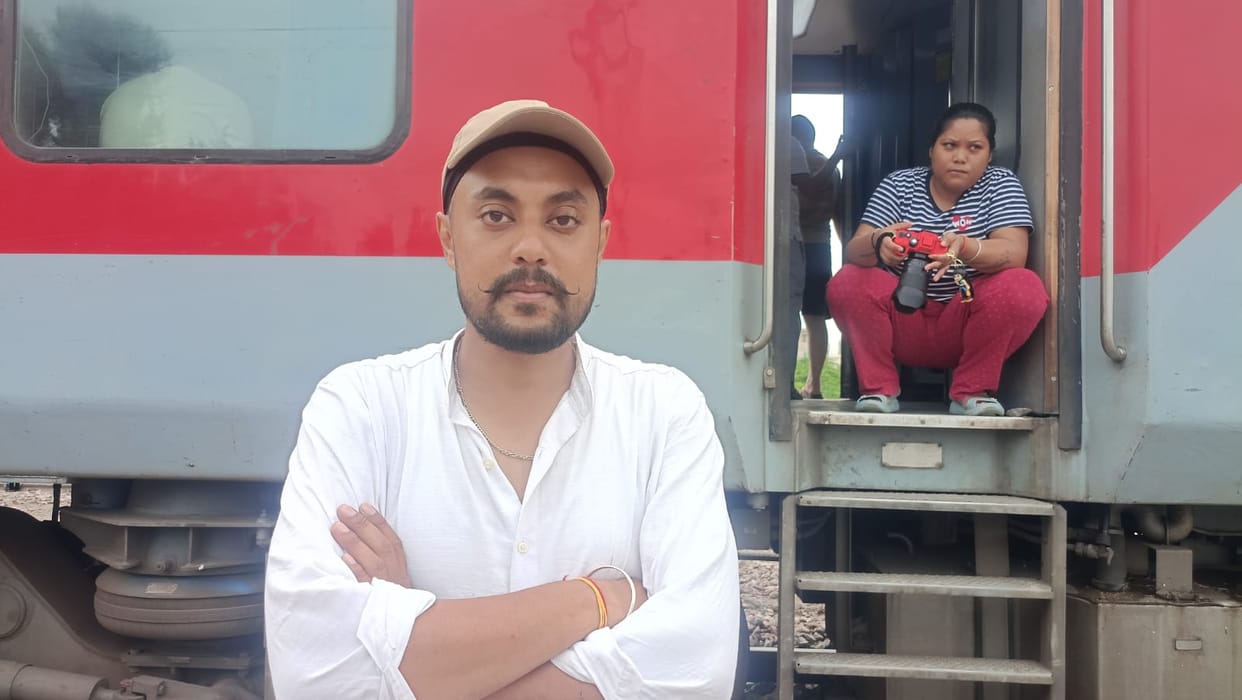 Engine of Udaipur-Chandigarh Superfast train develops a snag; wheels remain at a standstill for four hours.