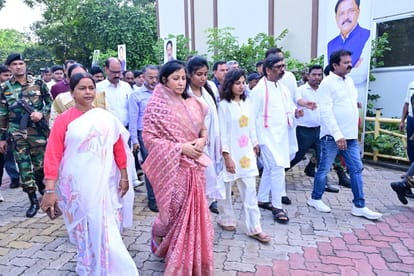 CM हेमंत सोरेन के साथ श्वेता शर्मा
