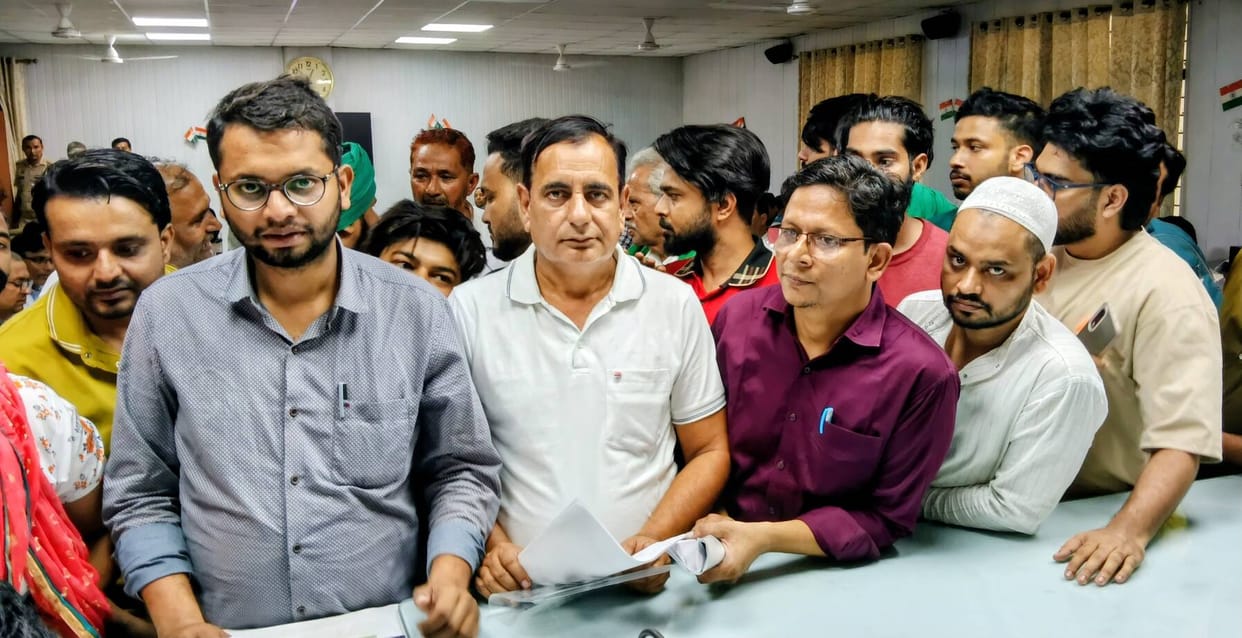Fraud worth crores in the name of investment in pharmaceutical companies; complaint lodged with the Chief Minister.