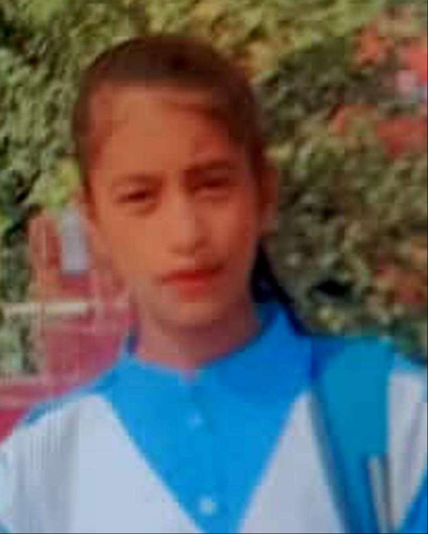 Father scolds student for excessive mobile phone use; upset, she takes her own life by hanging.