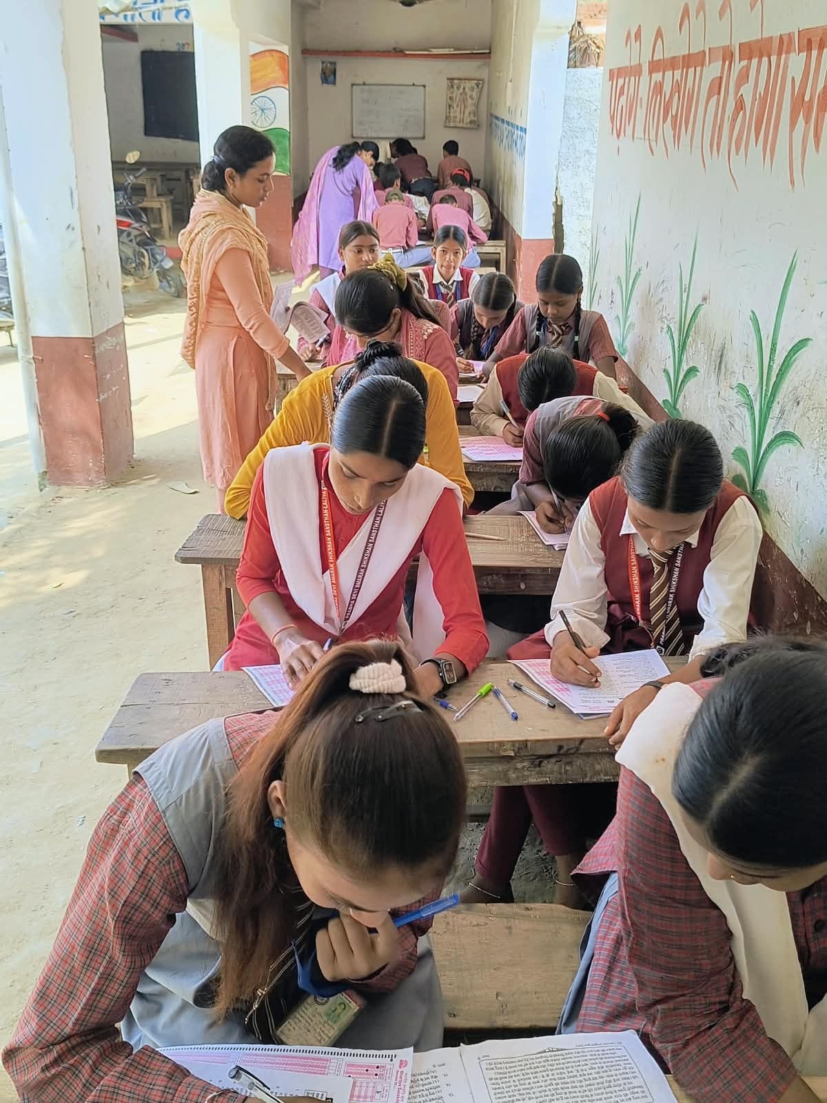 9,551 students from 121 schools took the Indian Culture Knowledge Examination